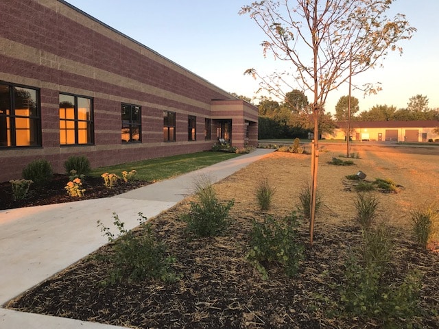 Seco Machine Industrial Center.